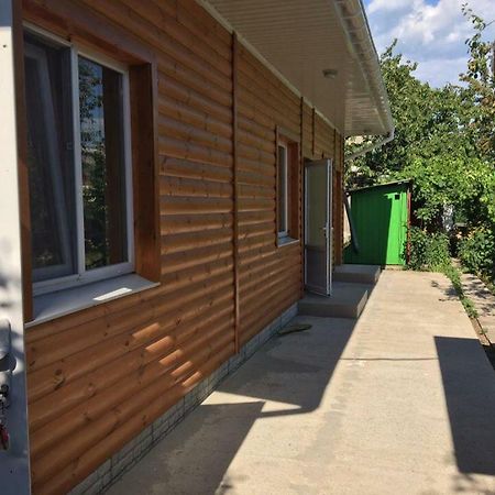 Дом, Комнаты Посуточно У Моря Chornomorsk Exterior photo
